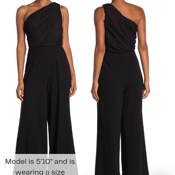 Nordstrom Pants - Love Design Nordstroms One Shoulder Green Romper size S